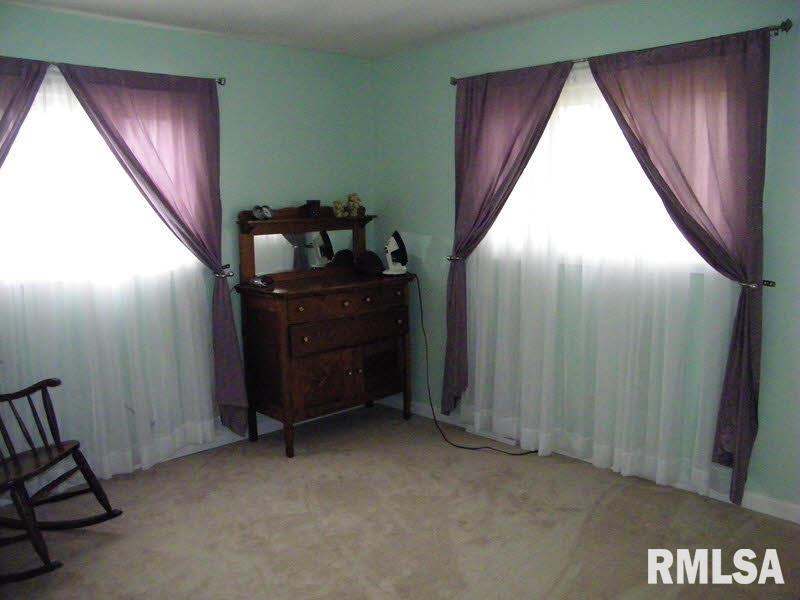 2027 Mills Cart Road Salem, IL 62881 - Photo 8 of 17 Gallery Image 8