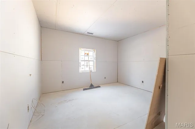 $259,000 | 192 Bruce Poplar Bluff, Poplar Bluff, MO 63901