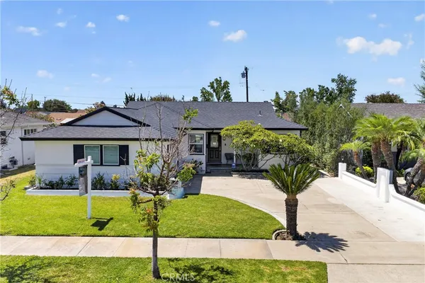 $1,499,000 | 1030 East Oakmont Avenue, Orange, CA 92867