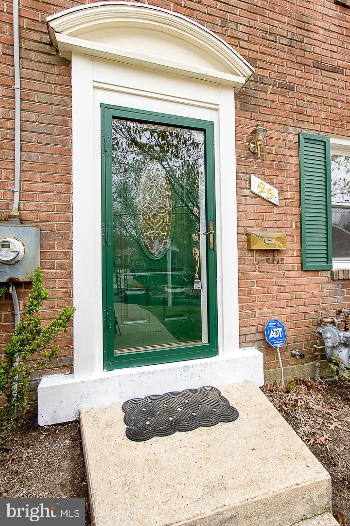 25 Rittenhouse Street Northeast Washington, DC 20011 - Photo 2 of 38 Gallery Image 2