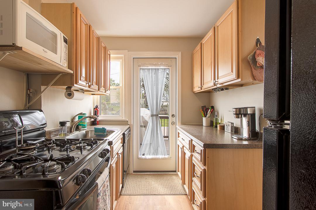 25 Rittenhouse Street Northeast Washington, DC 20011 - Photo 10 of 38 Gallery Image 10