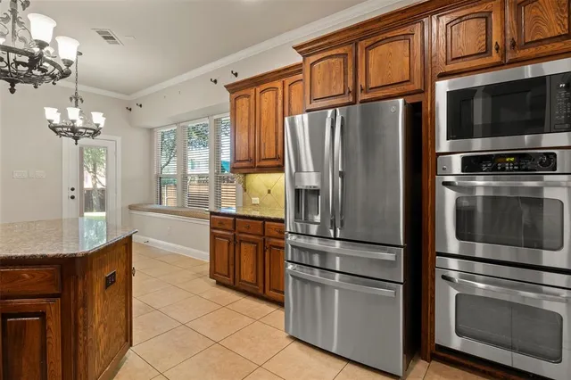 $4,600 | 9134 Penny Lane, Lantana, TX 76226