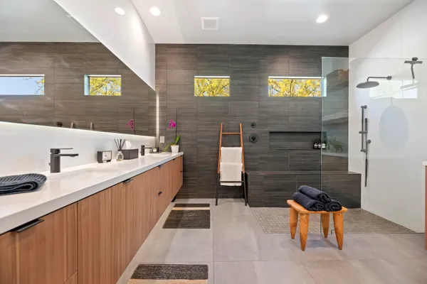 $1,495,000 | 125 Blue Moon Drive, Palm Springs, CA 92262
