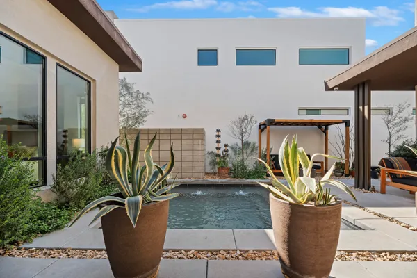 $1,495,000 | 125 Blue Moon Drive, Palm Springs, CA 92262