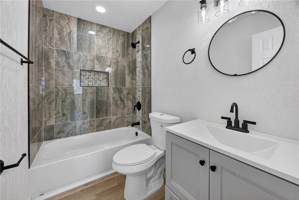 1230 West 25th Street South Independence, MO 64052 - Photo 14 of 21