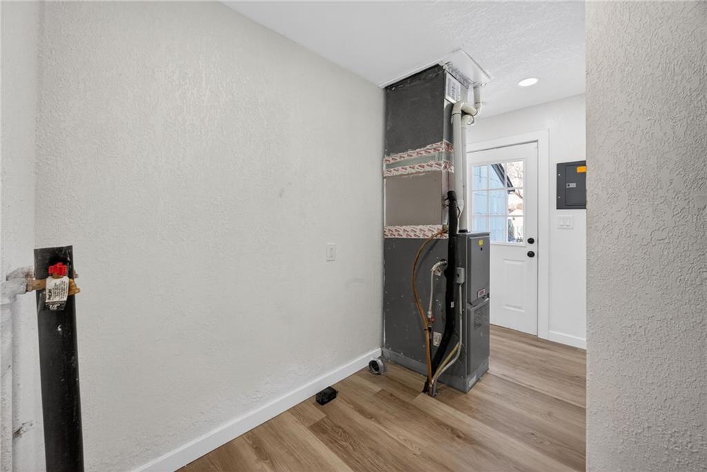 1230 West 25th Street South Independence, MO 64052 - Photo 18 of 21