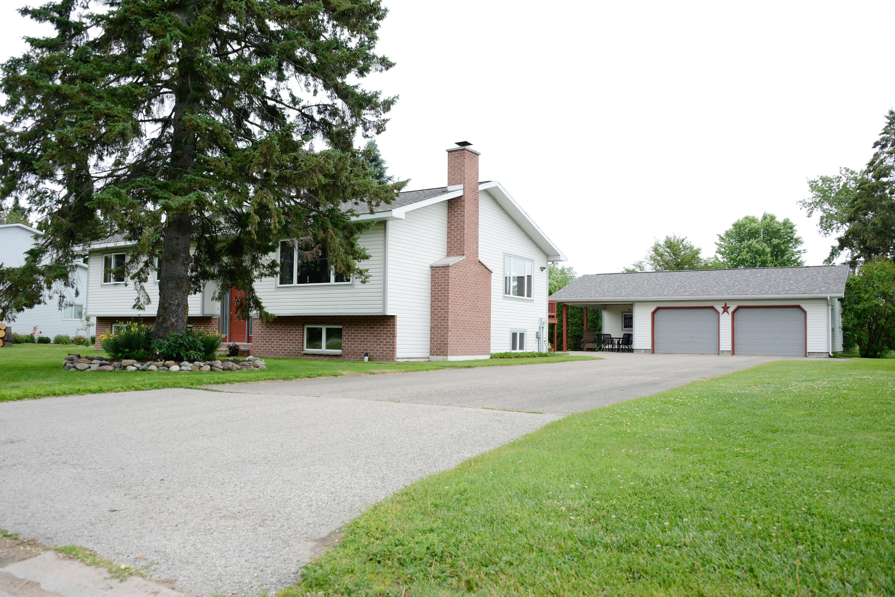 303 Mission Road Sault Ste. Marie, MI 49783 - Photo 94 of 97 Gallery Image 94
