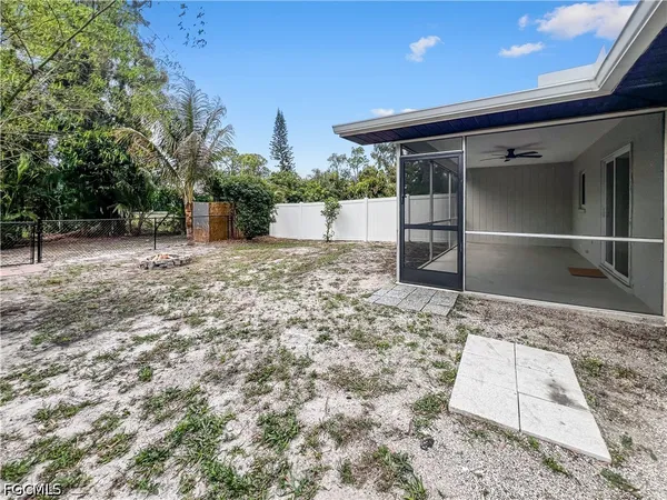 $1,649 | 18660 Miami Boulevard, Fort Myers, FL 33967