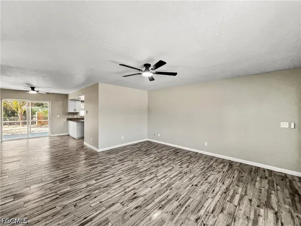 $1,649 | 18660 Miami Boulevard, Fort Myers, FL 33967