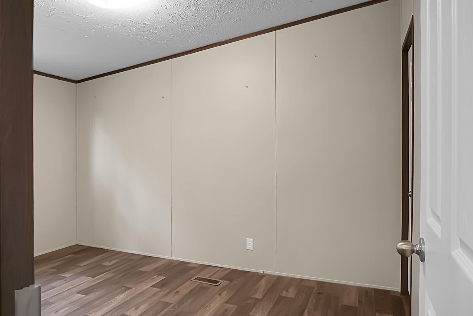 638 Southwest Mimosa Drive Orangeburg, SC 29115 - Photo 13 of 19 DSC09596