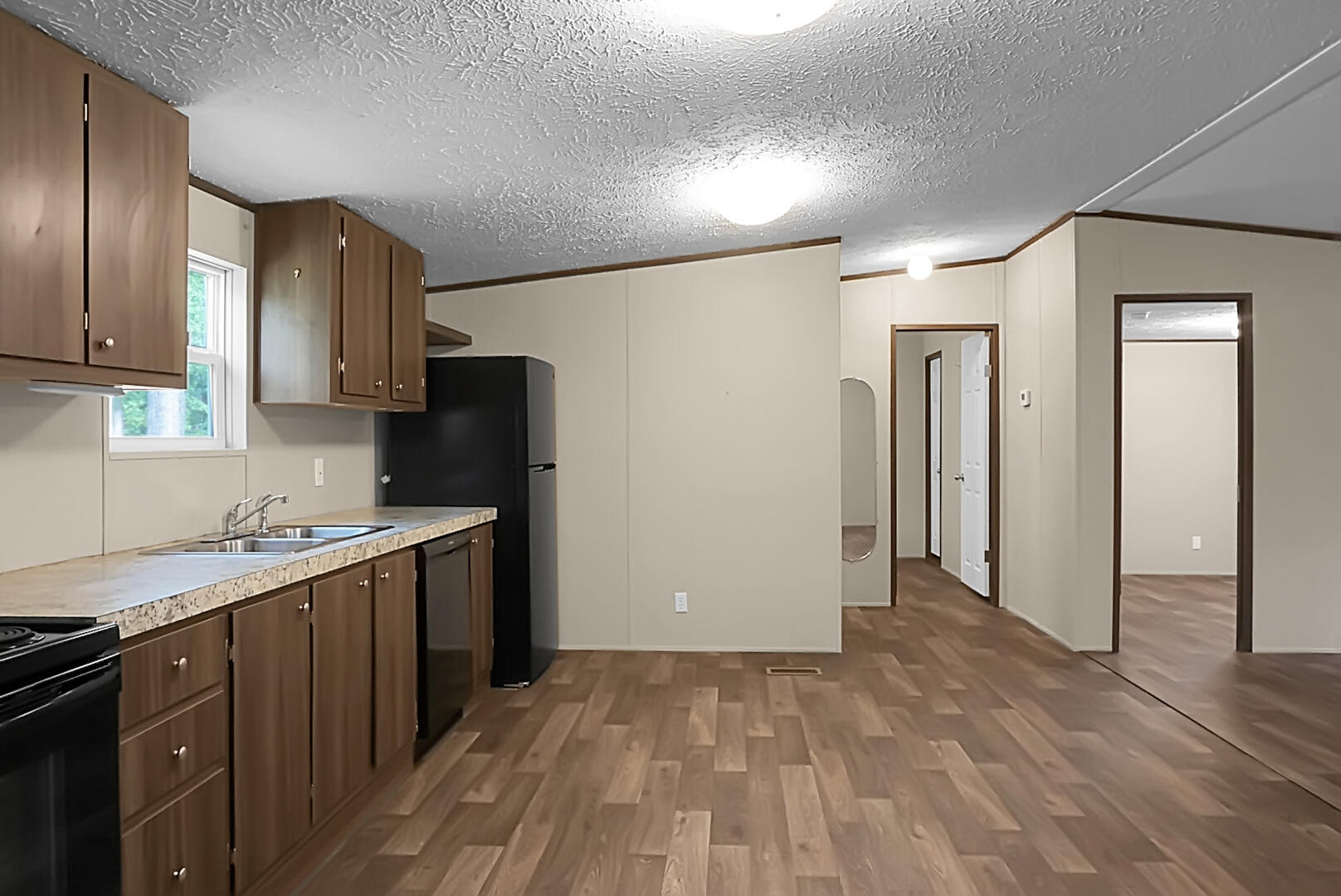 638 Southwest Mimosa Drive Orangeburg, SC 29115 - Photo 8 of 19 DSC09587