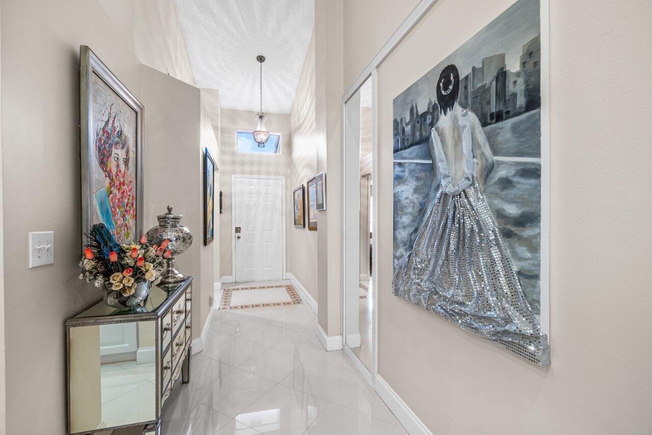 10941 Lakemore Lane, Unit B Boca Raton, FL 33498 - Photo 5 of 41 Foyer