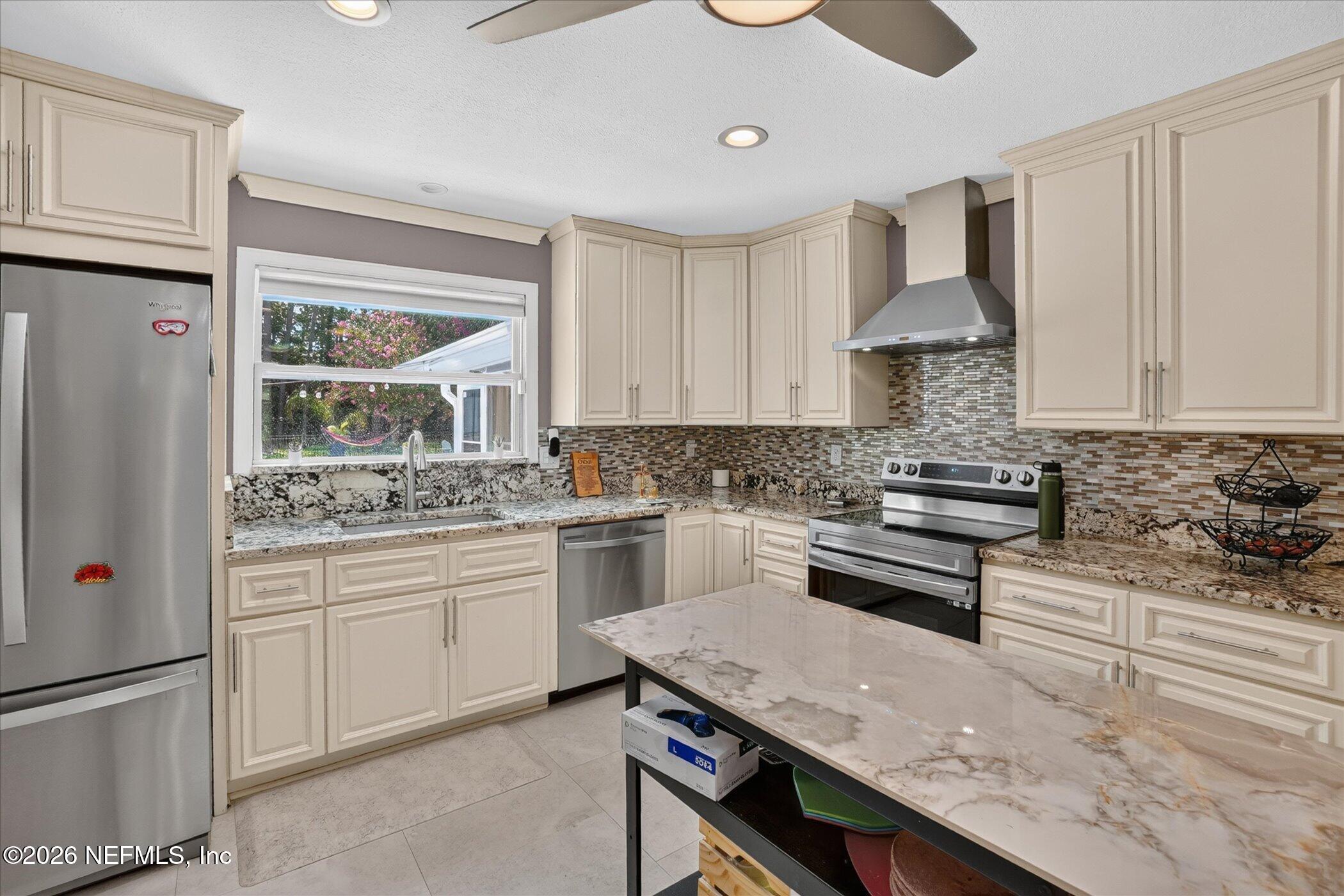6253 Carlton Road Jacksonville, FL 32244 - Photo 12 of 41 20-6253-Carlton-Rd-WindowStill