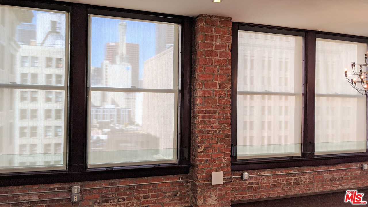 460 South Spring Street, Unit 1005 Los Angeles, CA 90013 - Photo 18 of 46 a view of a window of the house
