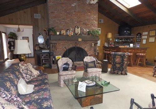 19 Slaymaker Road Milford, PA 18337 - Photo 5 of 21