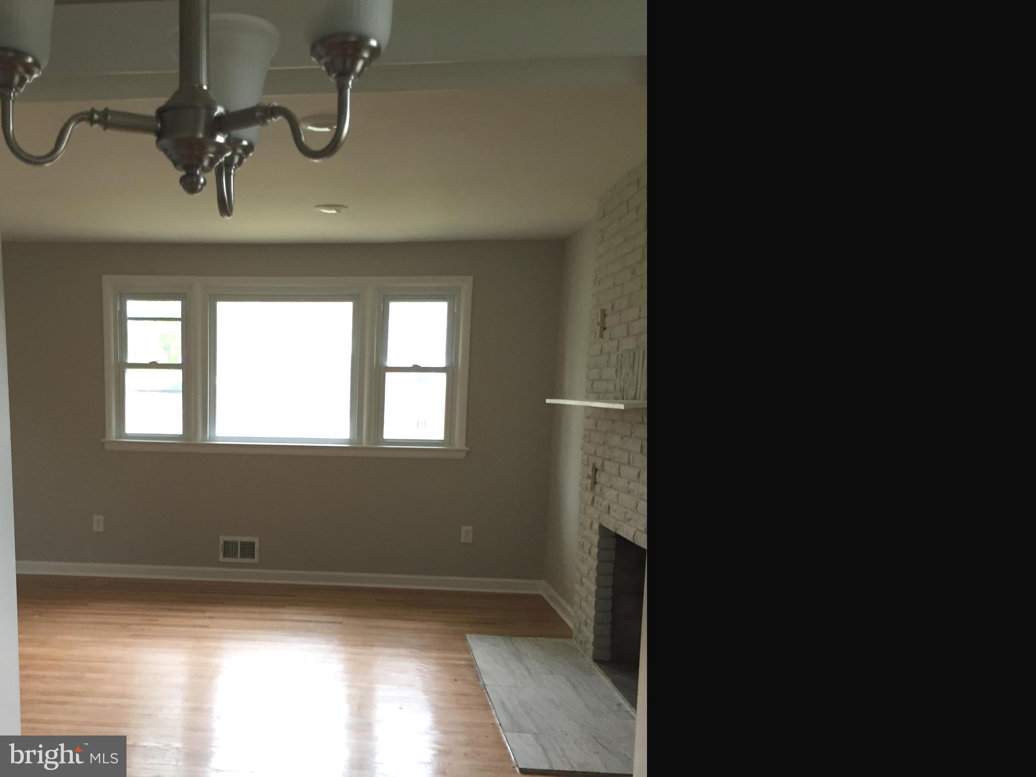4915 Taft Road Temple Hills, MD 20748 - Photo 4 of 32 Interior View