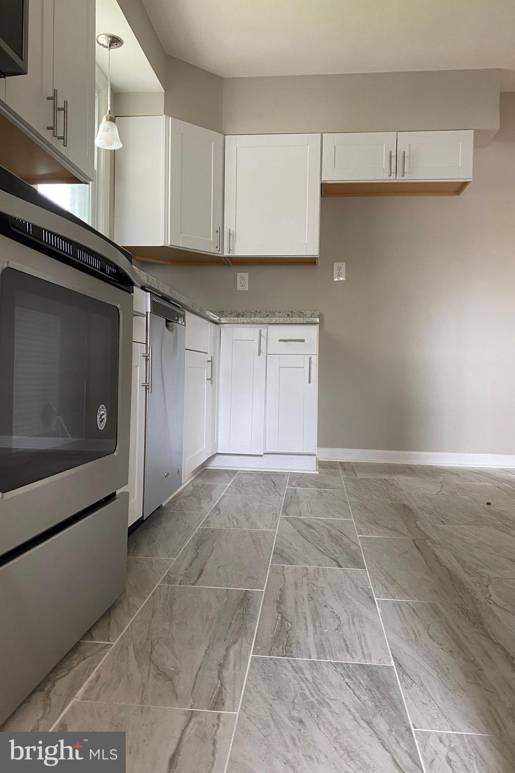 4915 Taft Road Temple Hills, MD 20748 - Photo 6 of 32 Updated Kitchen