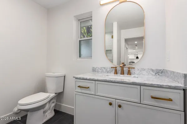 $1,225,000 | 829 East Desert Park Lane, Phoenix, AZ 85020