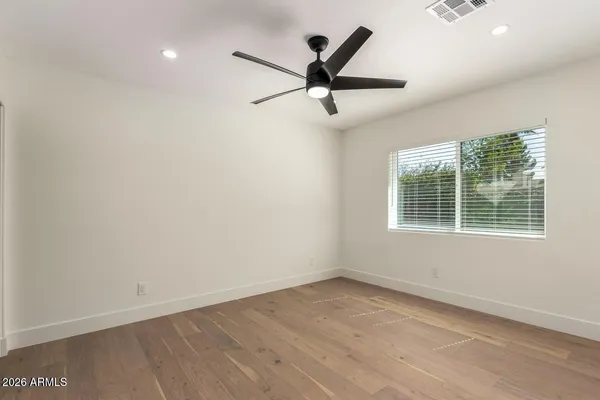 $1,225,000 | 829 East Desert Park Lane, Phoenix, AZ 85020