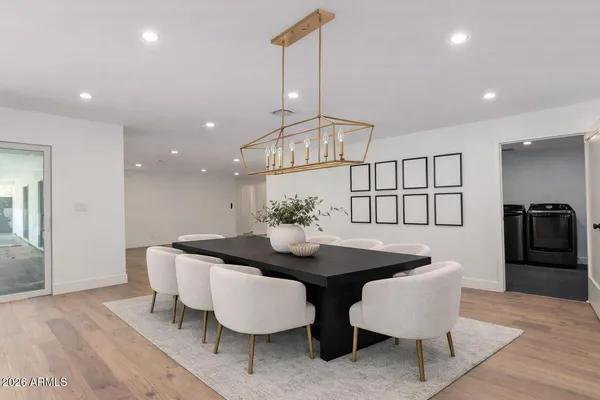 $1,225,000 | 829 East Desert Park Lane, Phoenix, AZ 85020