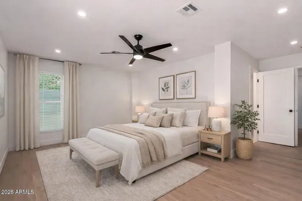 $1,225,000 | 829 East Desert Park Lane, Phoenix, AZ 85020