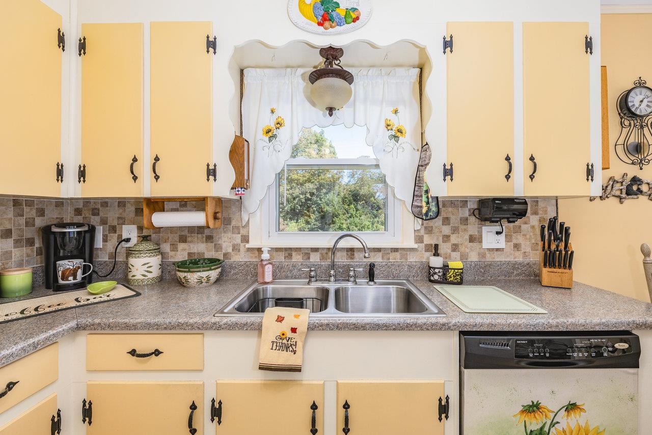 12269 Port Republic Road Grottoes, VA 24441 - Photo 20 of 74 Gallery Image 20