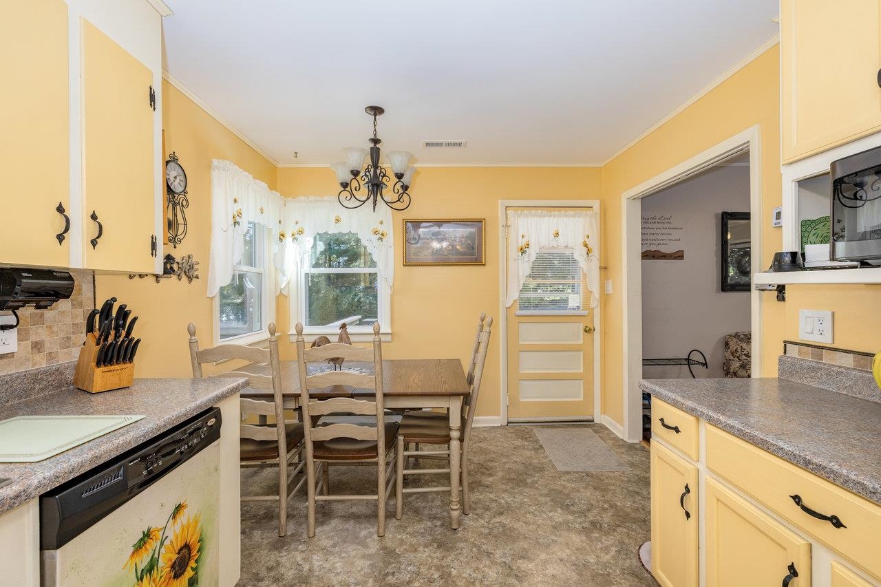 12269 Port Republic Road Grottoes, VA 24441 - Photo 21 of 74 Gallery Image 21