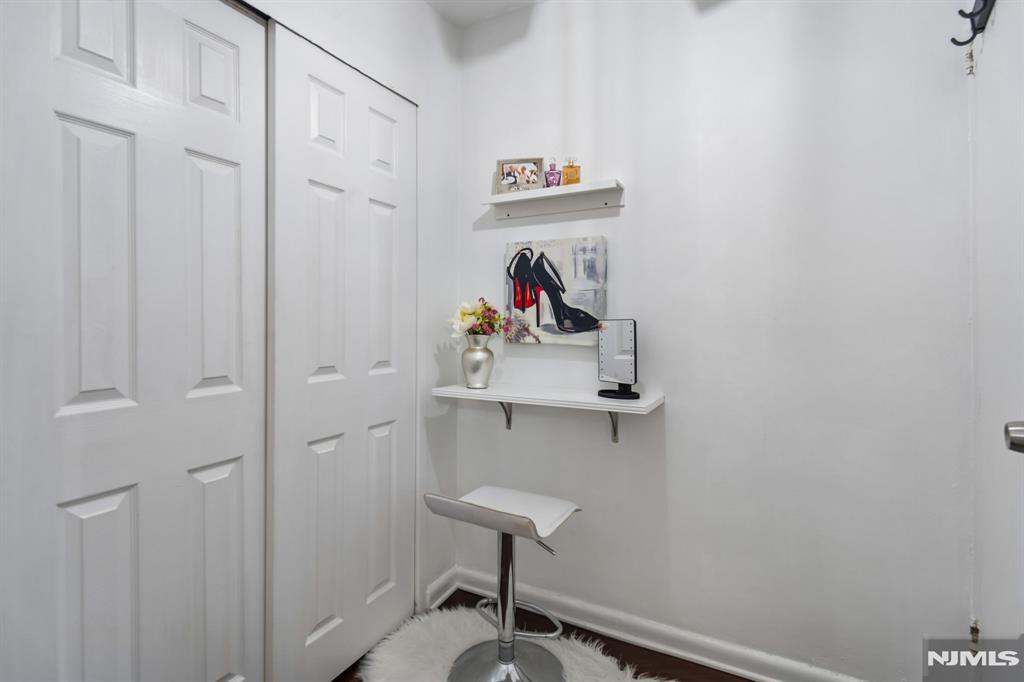 1375 River Road, Unit 1A Edgewater, NJ 07020 - Photo 18 of 20