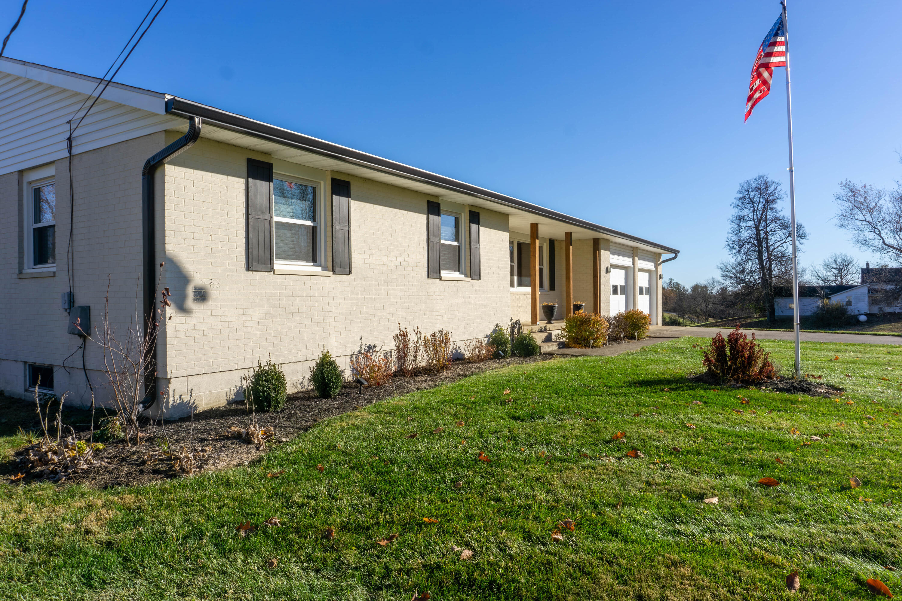 4444 Willow Dale Road Springfield, OH 45502 - Photo 2 of 51
