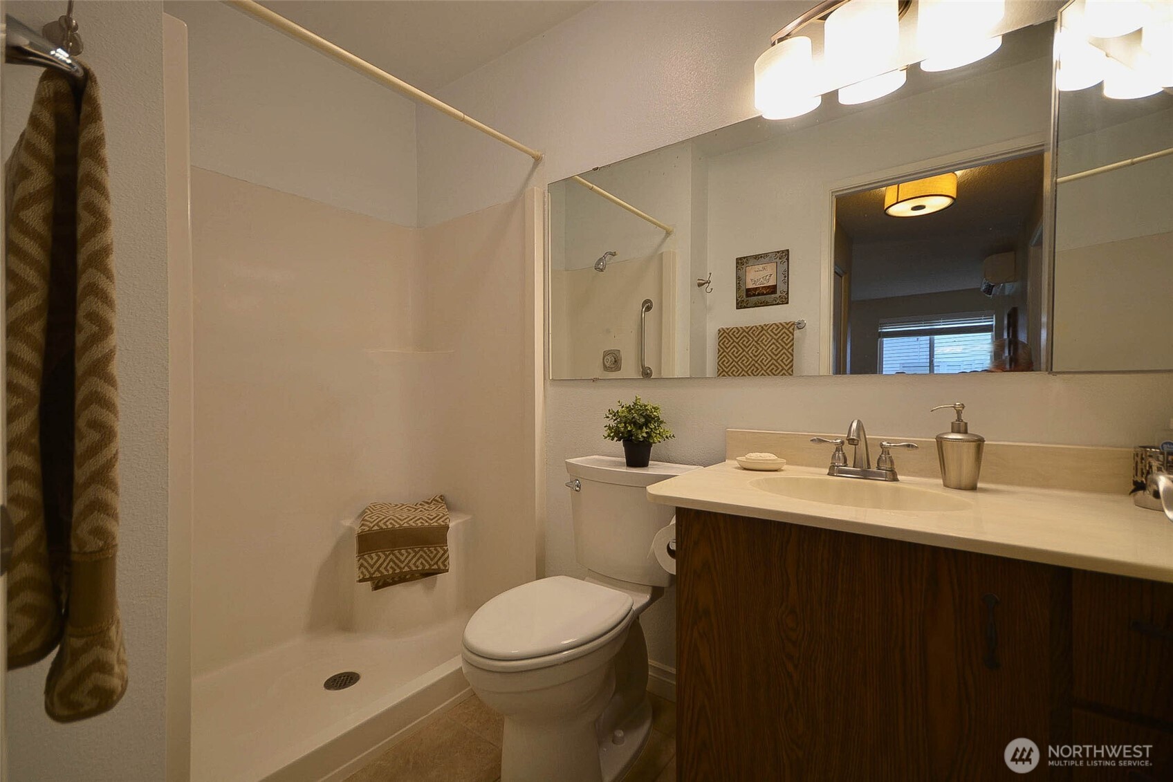 3300 Carpenter Road Southeast, Unit 107 Lacey, WA 98503 - Photo 16 of 31