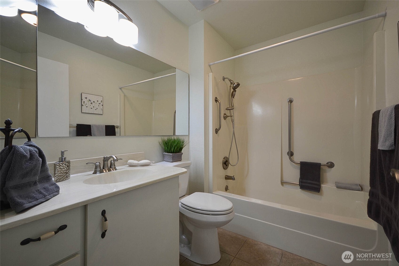 3300 Carpenter Road Southeast, Unit 107 Lacey, WA 98503 - Photo 22 of 31