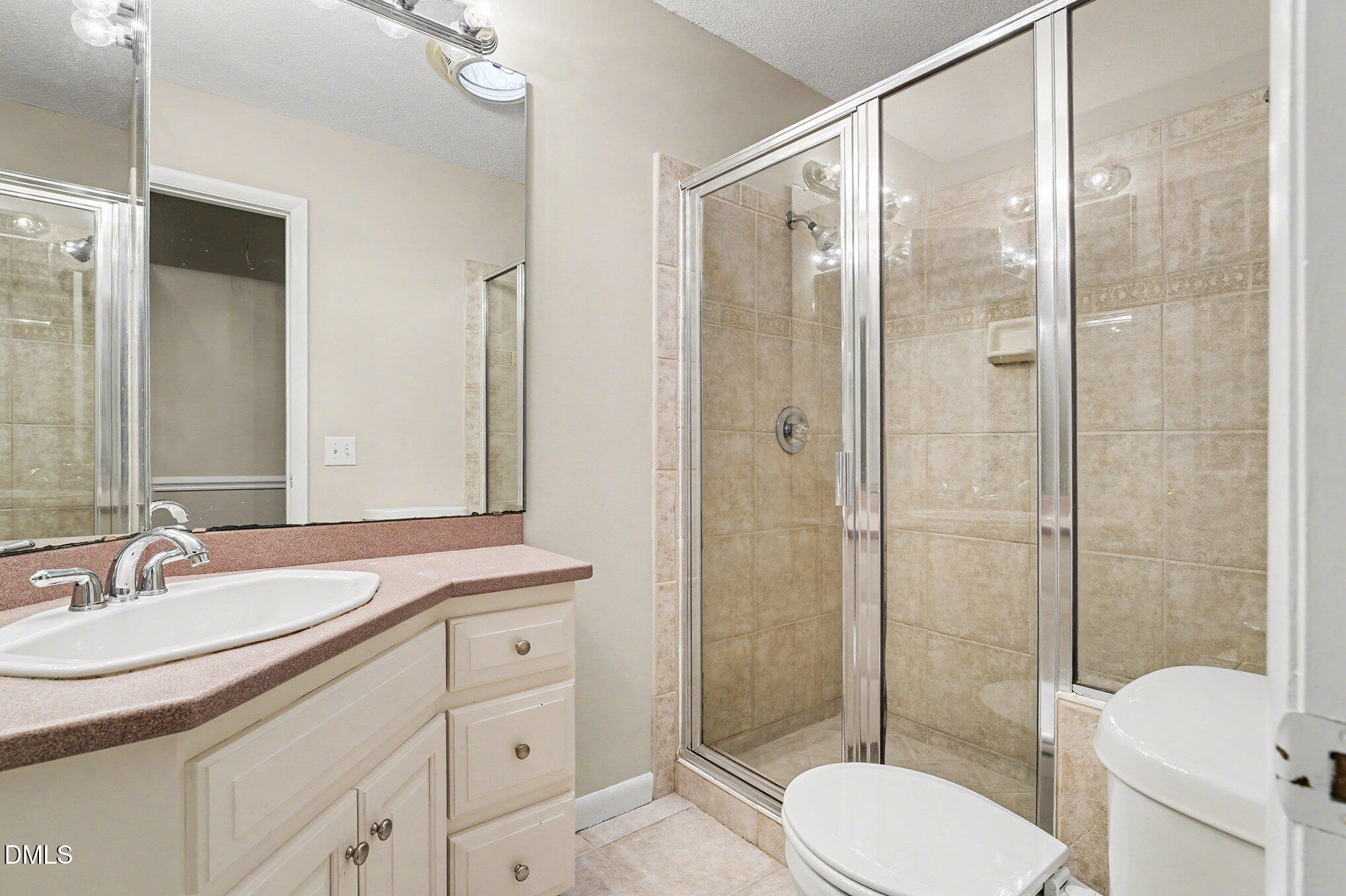 2113 James Slaughter Road Fuquay-Varina, NC 27526 - Photo 18 of 32 018_jam03516_42