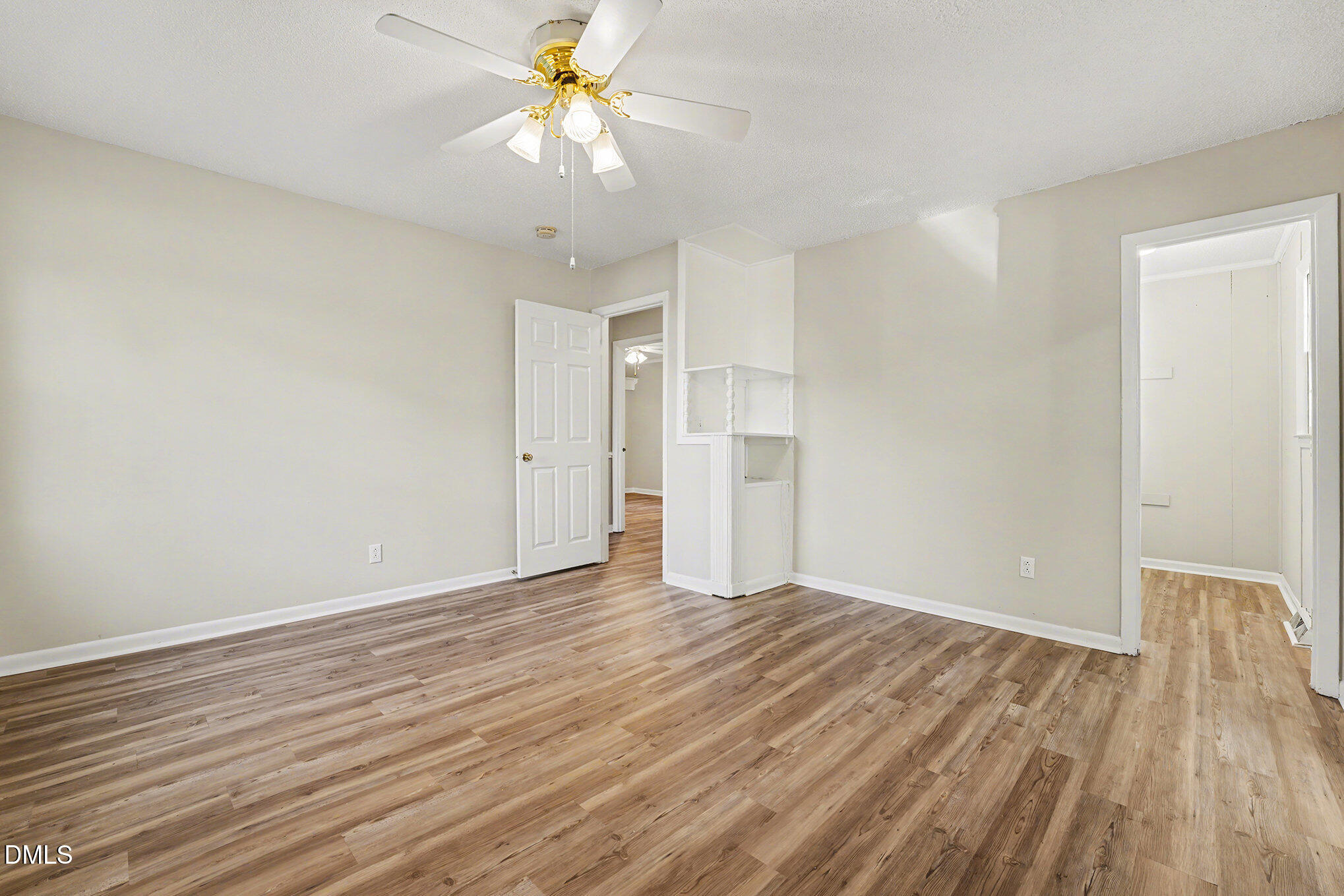 2113 James Slaughter Road Fuquay-Varina, NC 27526 - Photo 20 of 32 020_jam03526_471