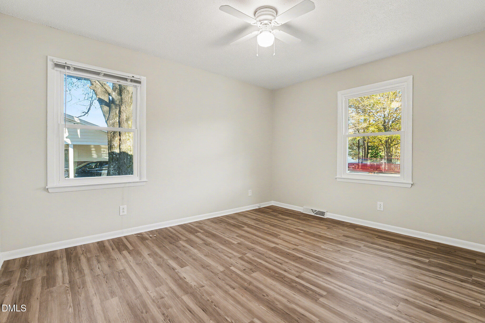 2113 James Slaughter Road Fuquay-Varina, NC 27526 - Photo 23 of 32 023_jam03542_395