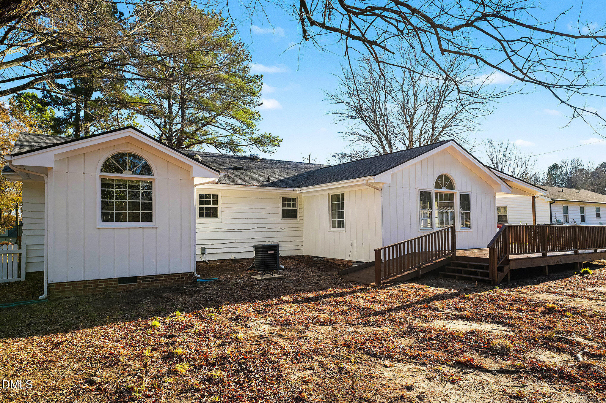 2113 James Slaughter Road Fuquay-Varina, NC 27526 - Photo 28 of 32 030_jam03567_386