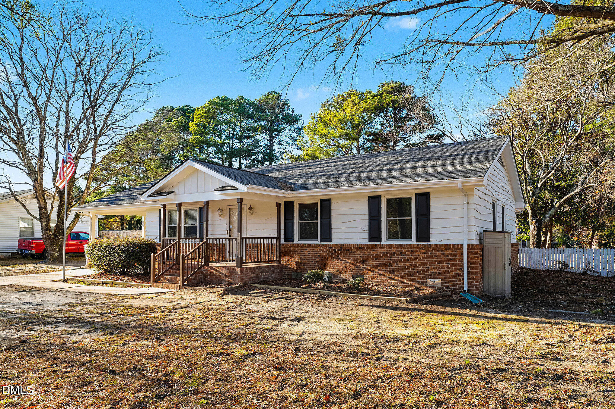 2113 James Slaughter Road Fuquay-Varina, NC 27526 - Photo 4 of 32 004_jam03562_889