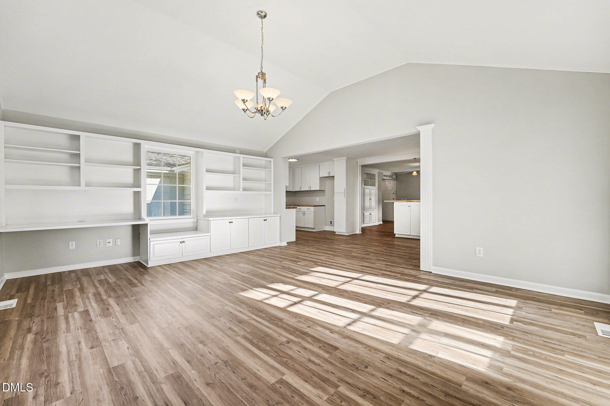 2113 James Slaughter Road Fuquay-Varina, NC 27526 - Photo 8 of 32 008_jam03461_699