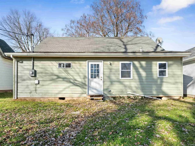 $169,000 | 612 West Frank Street, Mitchell, IN 47446