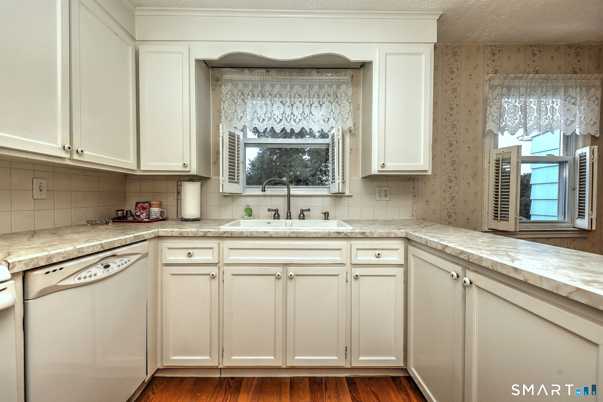 14 Ballou Road Branford, CT 06405 - Photo 19 of 40 Gallery Image 19