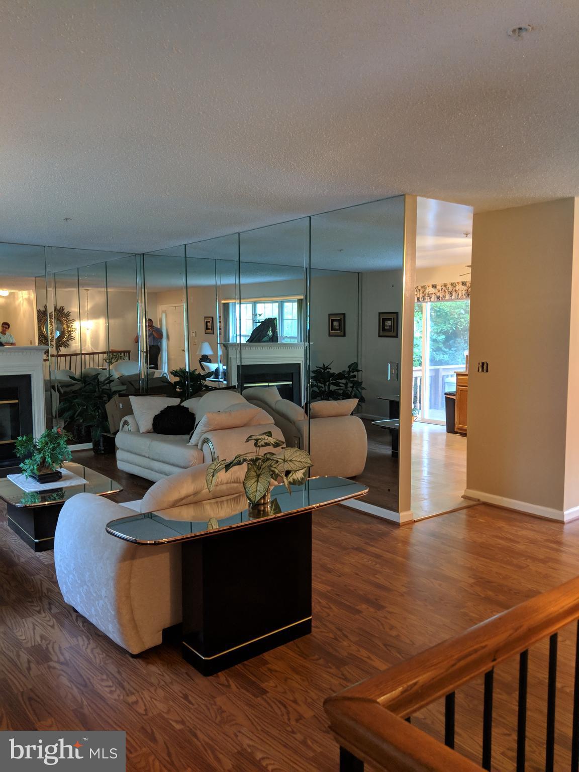 14405 Becker Road Brandywine, MD 20613 - Photo 12 of 20 Living Room
