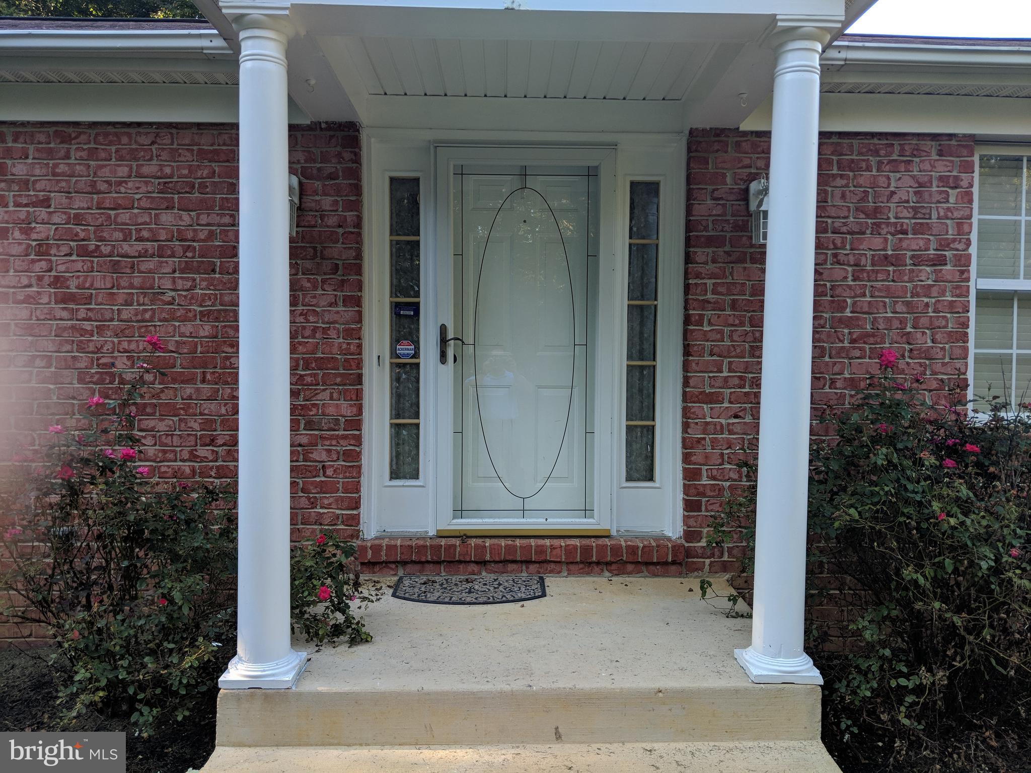 Exterior (Front)