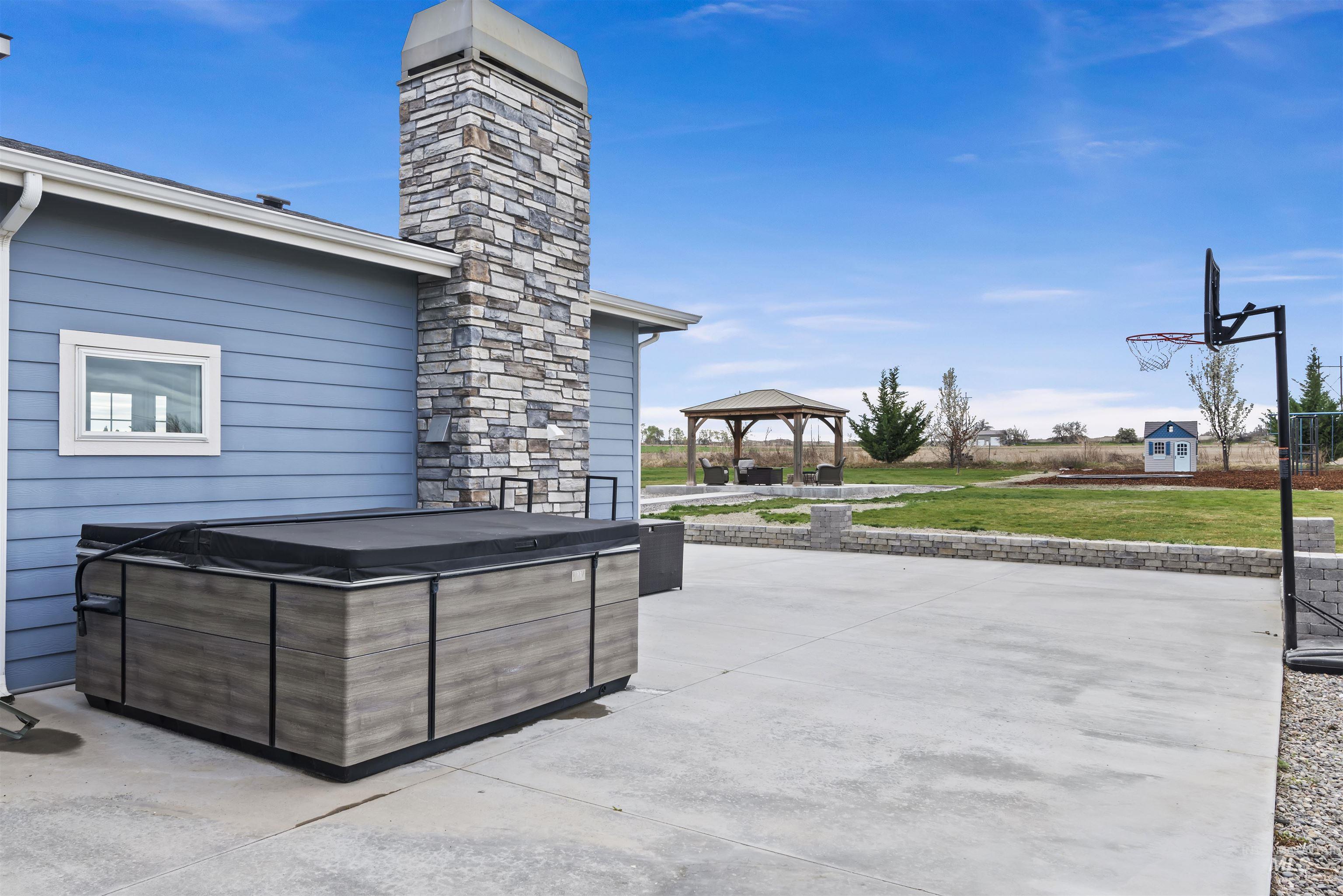 12359 Rivendell Court Nampa, ID 83686 - Photo 38 of 50