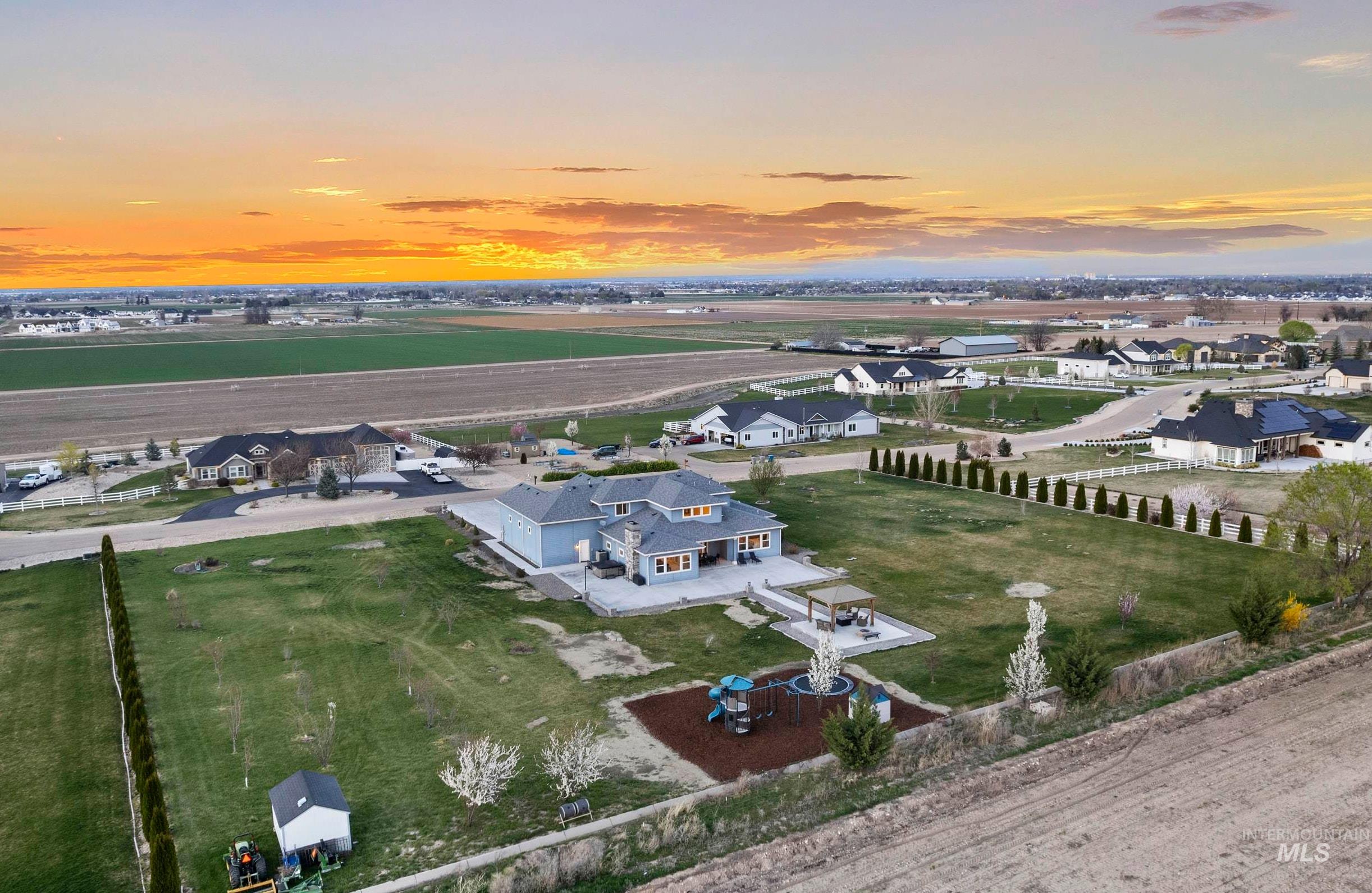 12359 Rivendell Court Nampa, ID 83686 - Photo 4 of 50