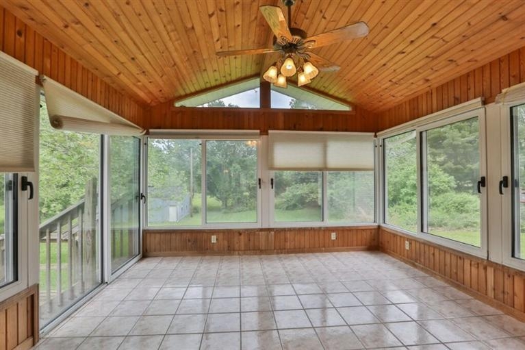 75 North County Line Road Crown Point, IN 46307 - Photo 5 of 10 767x511
