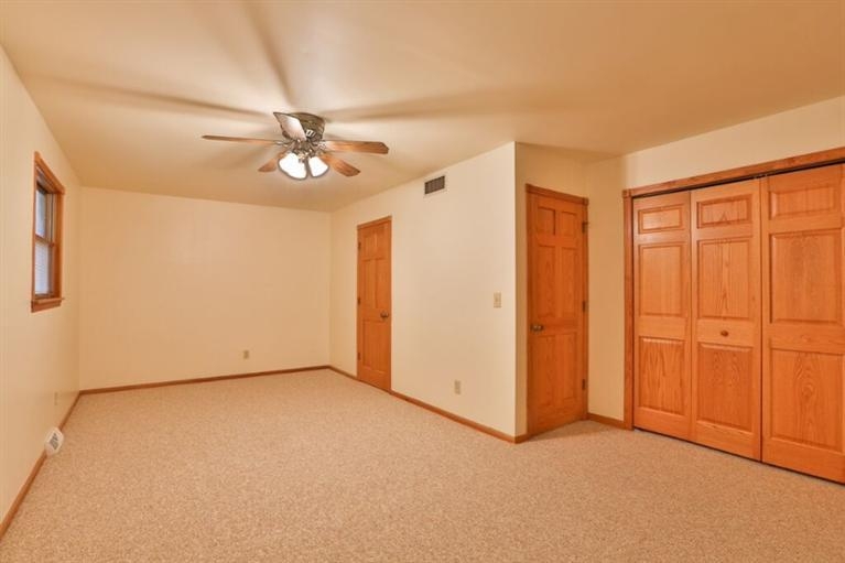 75 North County Line Road Crown Point, IN 46307 - Photo 6 of 10 767x511