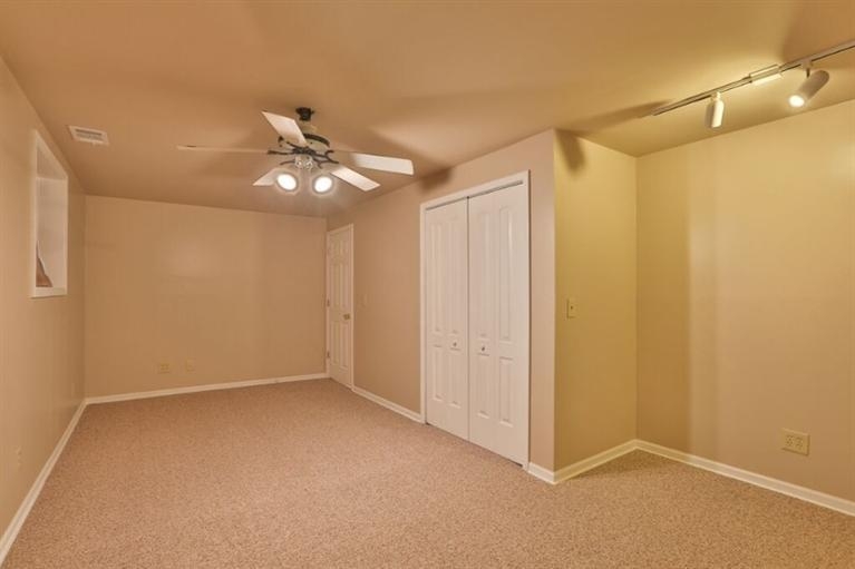75 North County Line Road Crown Point, IN 46307 - Photo 9 of 10 767x511