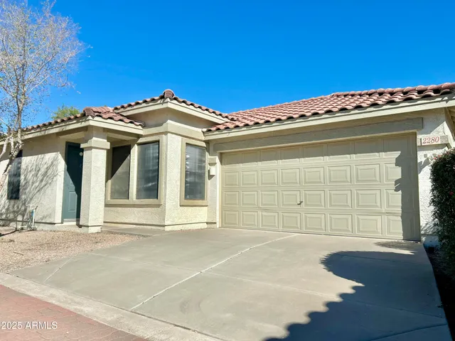 $1,895 | 2280 East Hazeltine Way, Chandler, AZ 85249