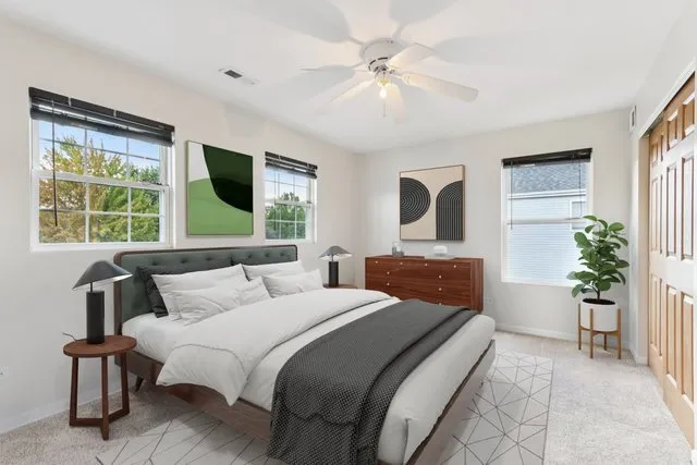 $330,000 | 914 Greenleaf Drive, Joliet, IL 60436