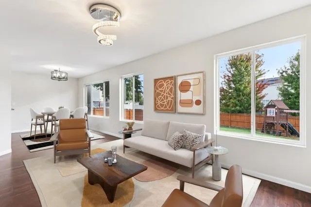 $330,000 | 914 Greenleaf Drive, Joliet, IL 60436