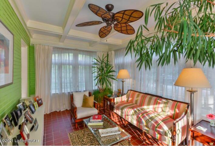 1564 Cherokee Road Louisville, KY 40205 - Photo 11 of 88 9